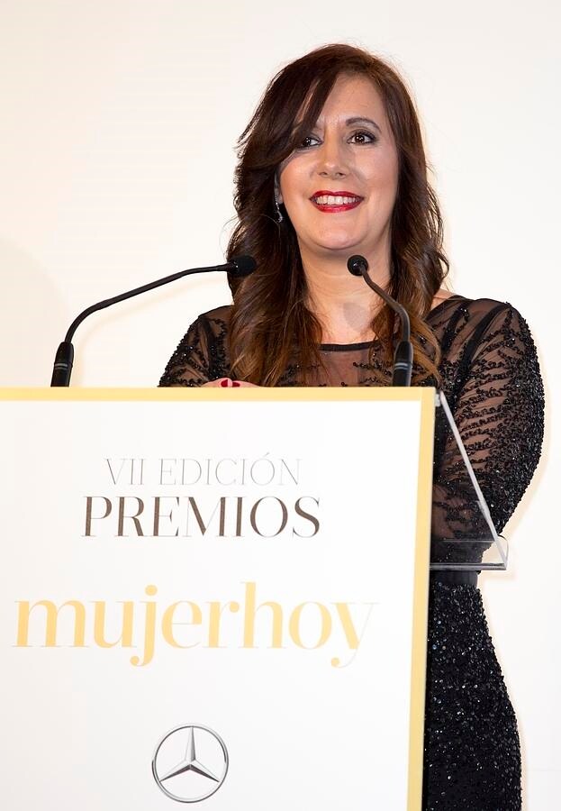 Dolores Redondo agradece su galardón en los VII Premio Mujerhoy