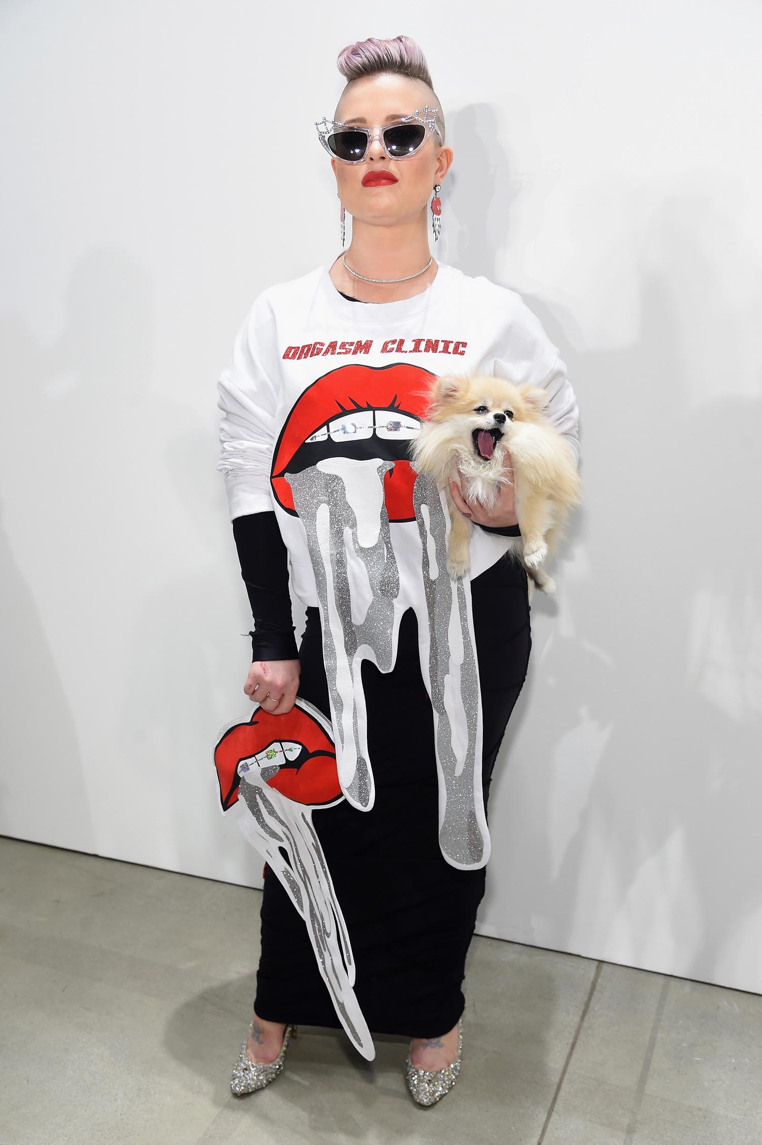 Kelly Osbourne en el desfile de Namilia de la Semana de la Moda de Nueva York