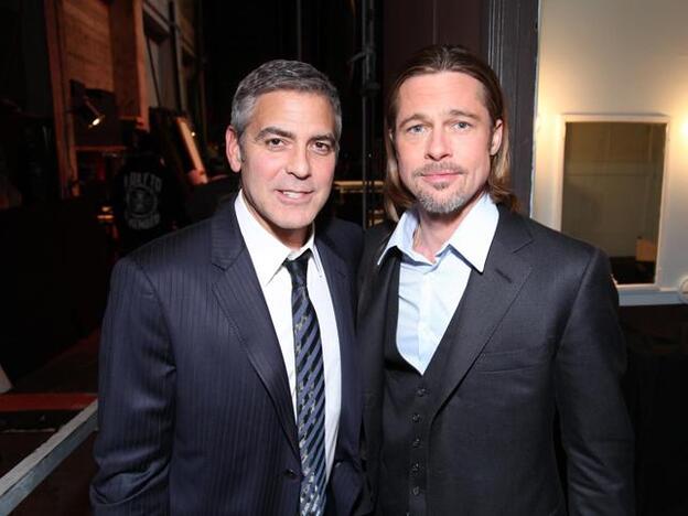 Brad Pitt y Geroge Clooney en una imagen de 2012./gtres.