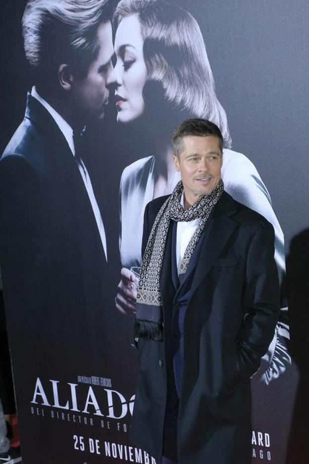 Brad Pitt en uno de los actos de promoción de 'Aliados', su último trabajo./cordon press.