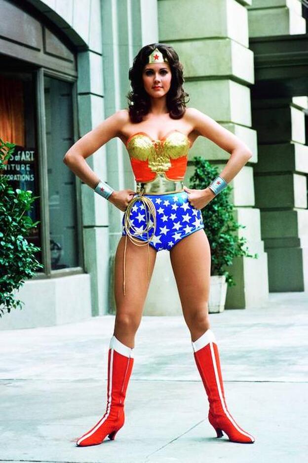 Lynda Carter, en la serie Wonder Woman (1976)./d. r.