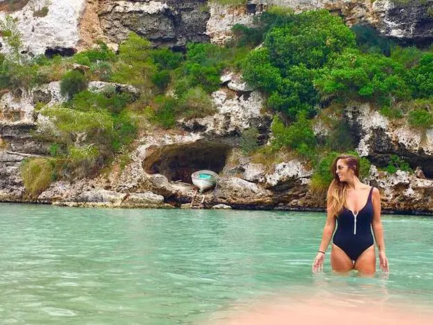Anabel Pantoja presume de cuerpazo en bañador/Instagram Anabel Pantoja