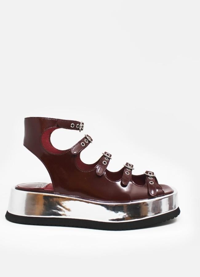 Sandalia con hebilla de Au Revoir Cinderella, 97,95 euros.