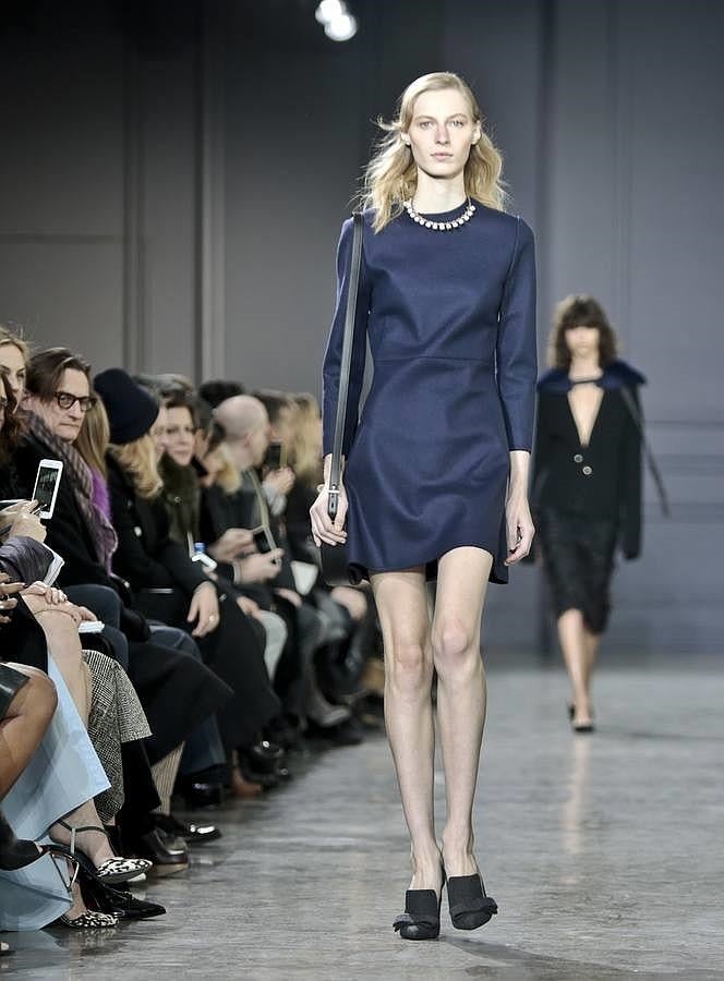 Desfile de Jason Wu en Nueva York: look 'working girl'