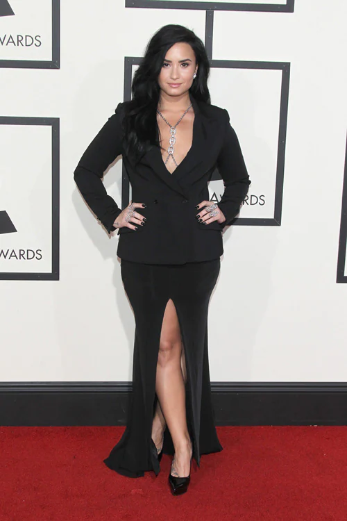 Demi Lovato en los Grammy 2016
