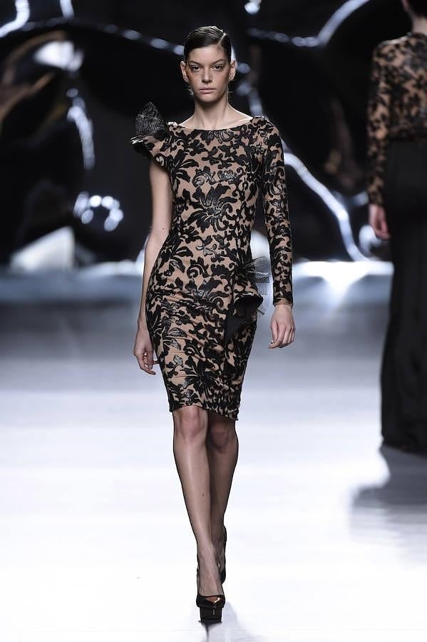 Desfile Maya Hansen en la MBFWM: estampado