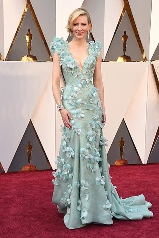 Cate Blanchett con look de Armani Privé.