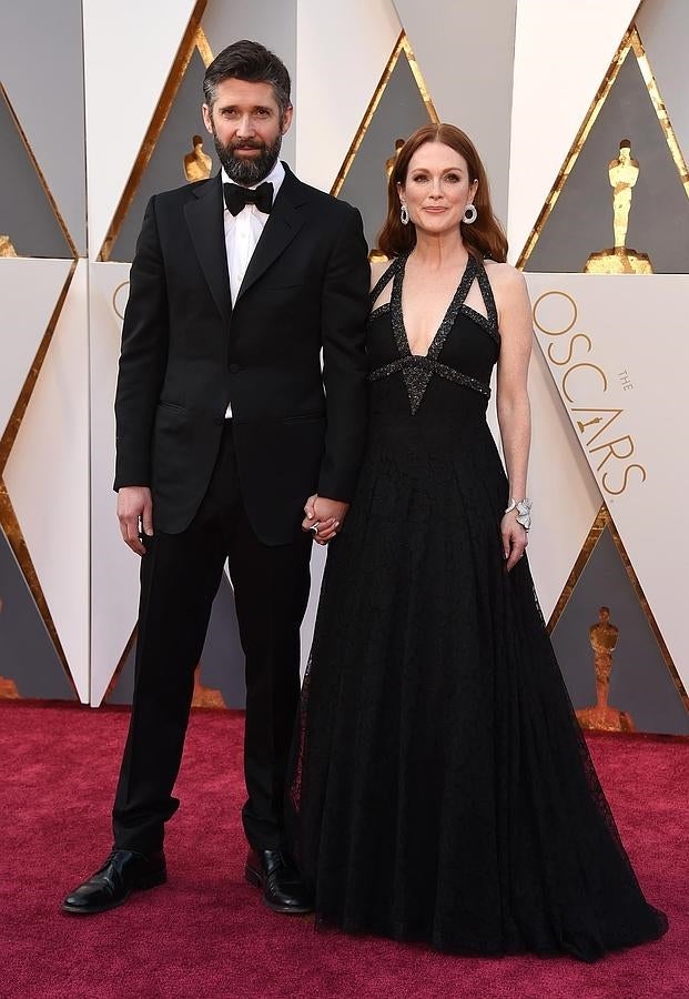 Parejas en la alfombra roja de los Oscar 2016: Julianne Moore y Bart Freundlich