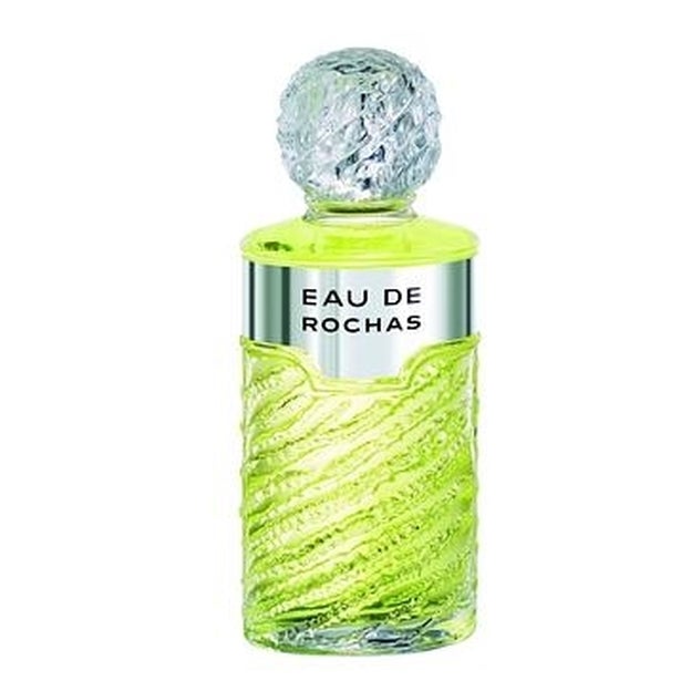 L'Eau de Rochas Eau de Cologne, de Rochas (72 €), una infusión de cítricos y verbena con fondo de chipre, sobre la que flota el aroma del jazmín y la rosa.