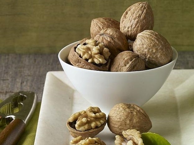 Las nueces ayudan a prevenir el cáncer de colon