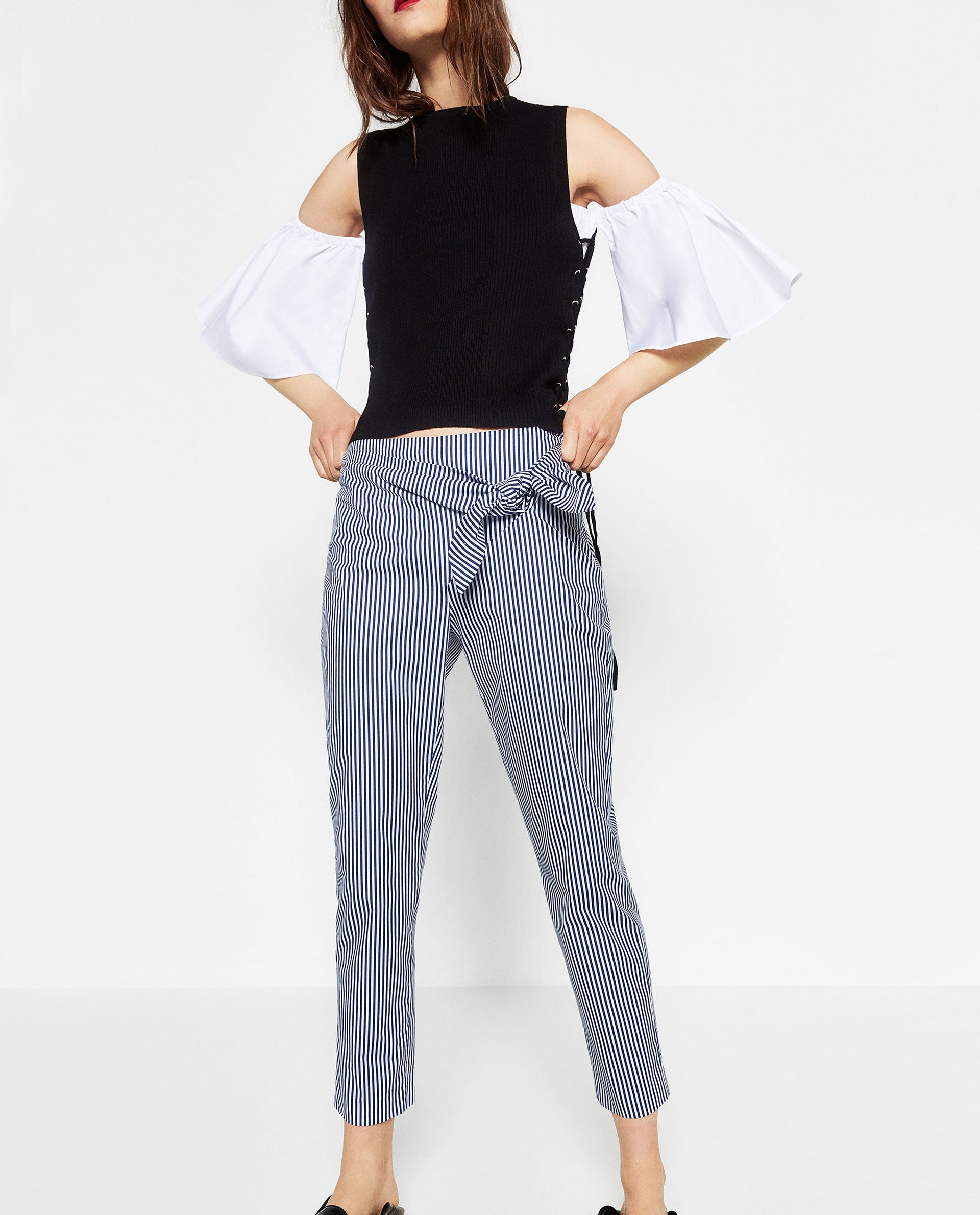 Zara reinventa la camisa oxford: pantalón