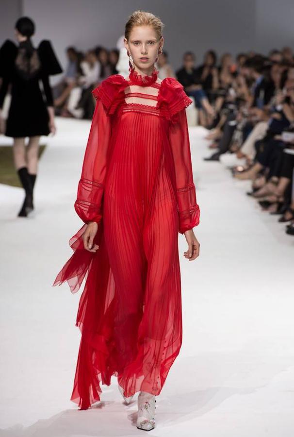 Vestido rojo de Alta Costura, de Giambattista Valli