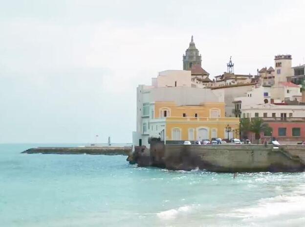 Sitges, un rincón de puro Mediterráneo/Viña Esmeralda