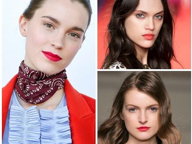 Bocas jugosas y efervescentes en el desfile de J Crew. La modelo de Franchi enseña sus labios maquillaos de rojo/naranja. Labios perfilados en rouge para el desfile de la etiqueta Kristina Ti.