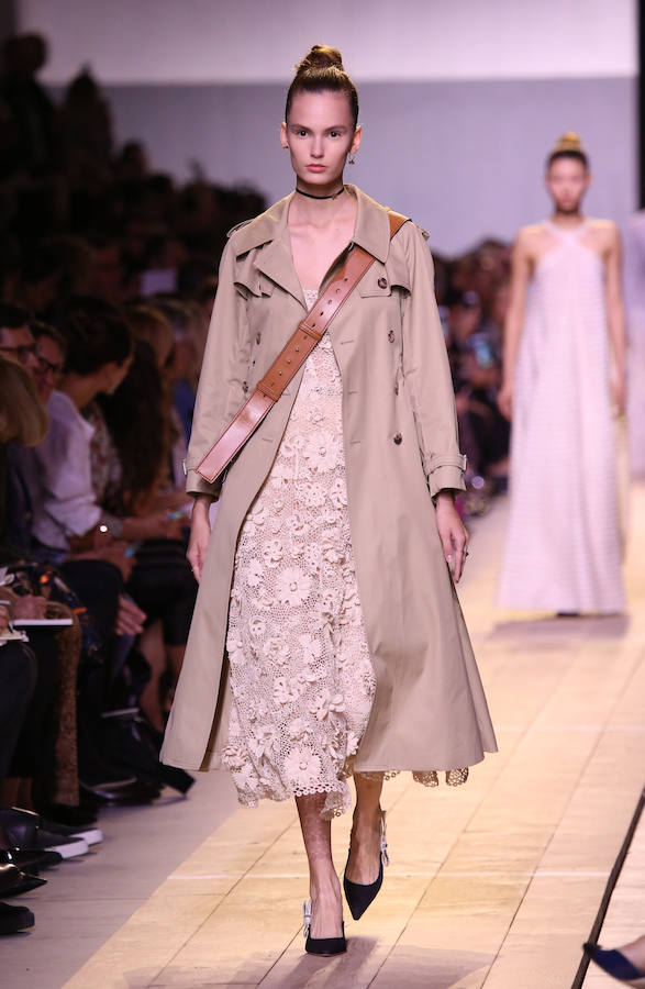 Trench y vestido de Dior para la primavera-verano 2017