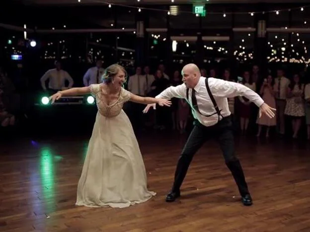 El increíble baile de boda entre un padre y su hija que es el nuevo vídeo  viral de YouTube | Mujer Hoy