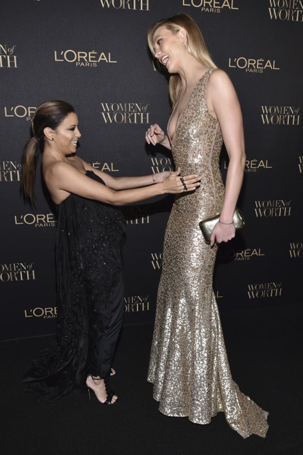 Eva Longoria y Karlie Kloss.