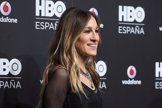 Sarah Jessica Parker amadrinó la llegada de HBO en España con un vestido de segunda mano./GETTY