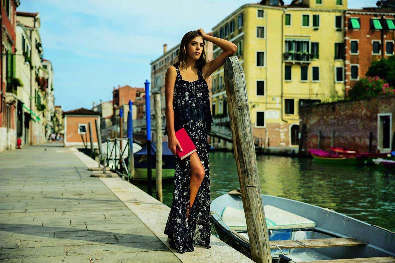 Sistine Stallone, moda en Venecia