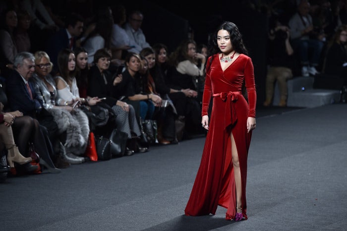 Desfile de la colección otoño-invierno 2017 de Francis Montesinos en MBFWM