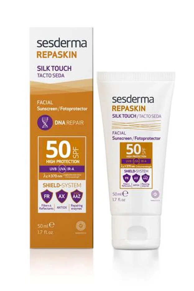 Repaskin Facial SPF50 Tacto Seda de Seserma. Fotoprotector facial con acabado suave, taco seda, no grasa y sin brillos. Al tiempo que la piel está protegida se reparan los daños en el ADN celular. (24,95€)