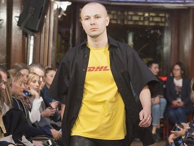 Camiseta de DHL de Vetements