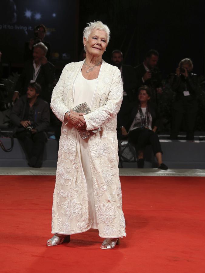 Los mejores looks de noche de la Mostra de Venecia: Judi Dench