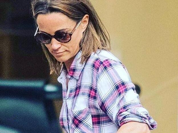 Pippa Middleton con su nuevo look: un bob recto.