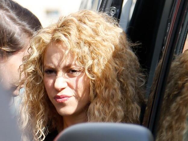 Shakira podría haber pasado ya por el quirófano./gtres