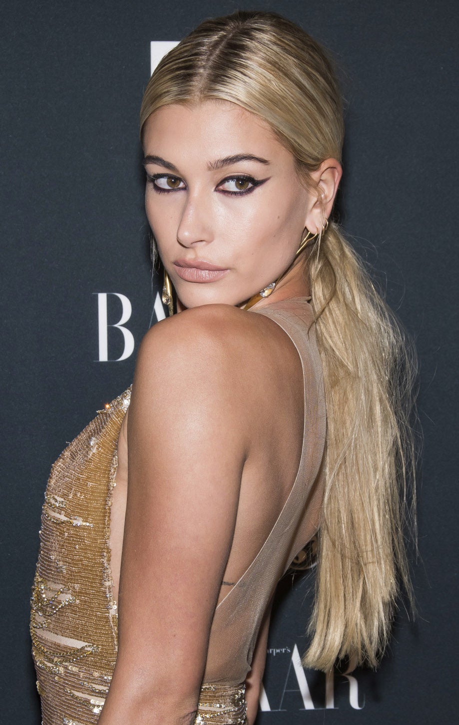 Los mejores maquillajes de las famosas en 2017: Hailey Baldwin