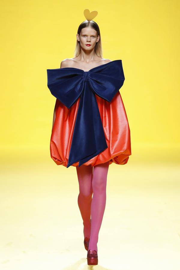 Los mejores looks de la MBFW Madrid: Agatha Ruiz de la Prada