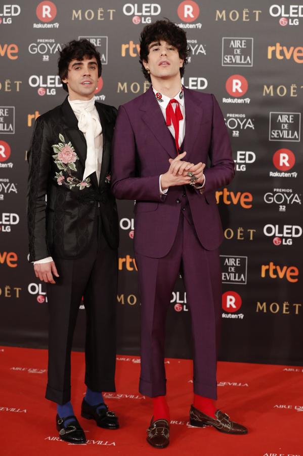 Premios Goya 2018: el look de Los Javis en la alfombra roja