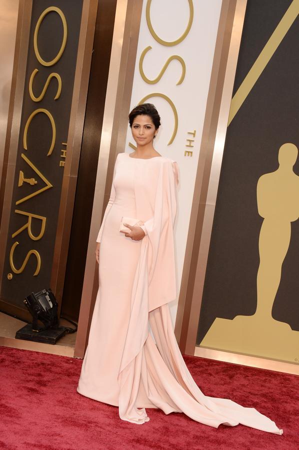 Los vestidos más bonitos de la historia de los Premios Oscar: Camila Alves