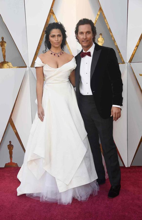 Parejas en la alfombra roja de los Premios Oscar 2018: Camila Alves y Matthew McConaughey