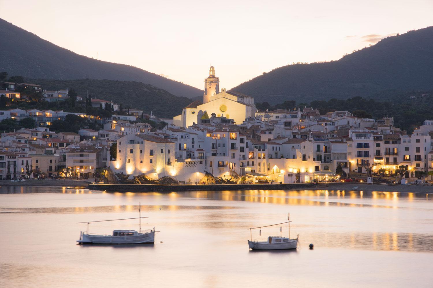 30 pueblos con encanto para tus escapadas: Cadaqués