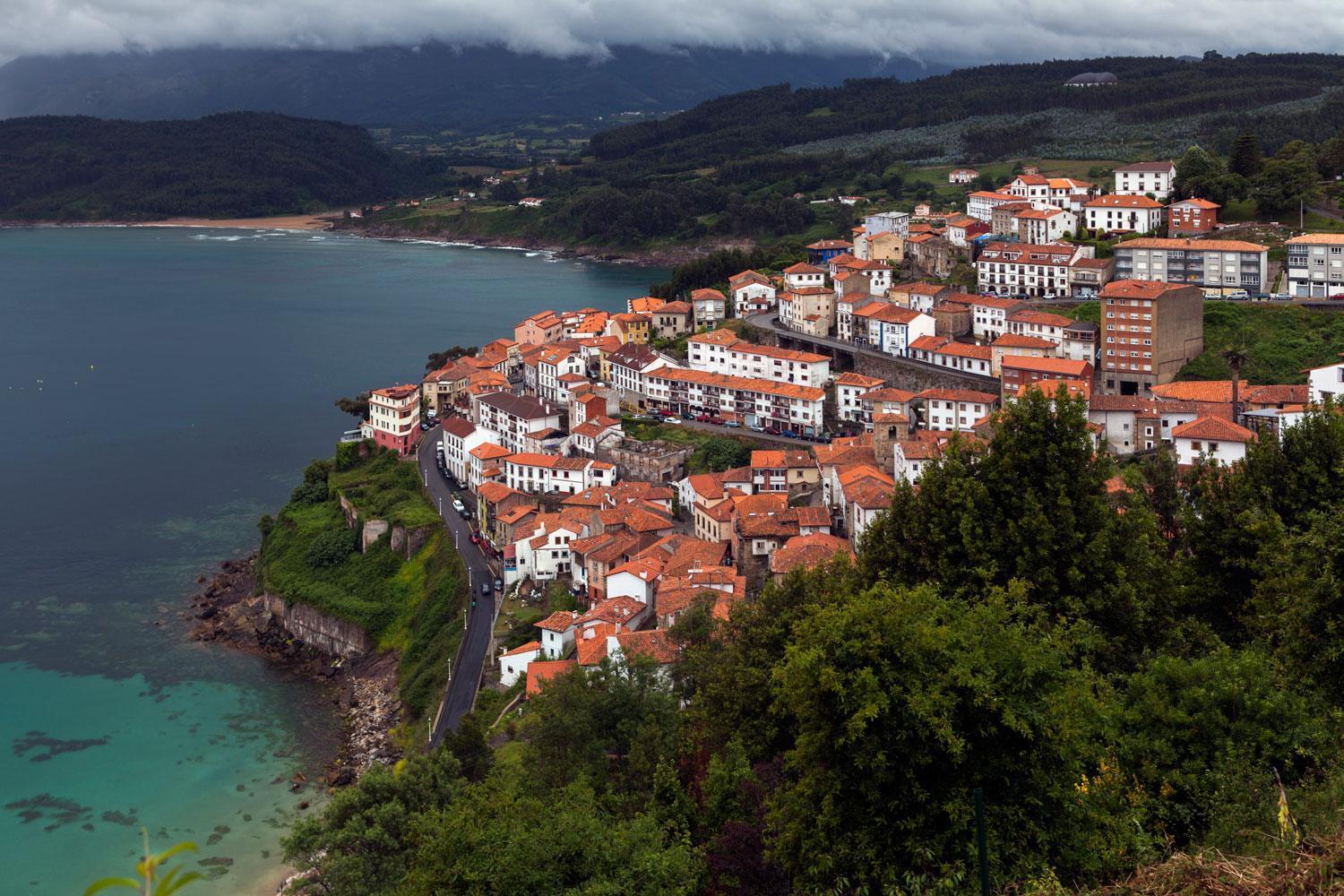 30 pueblos con encanto para tus escapadas: Lastres