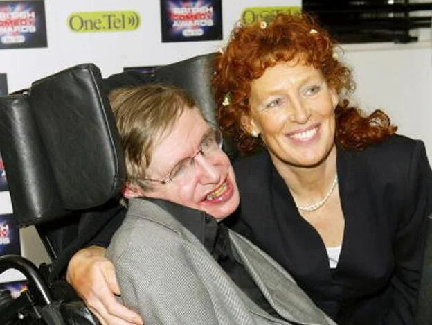 Stephen Hawking, las mujeres de su vida | Mujer Hoy