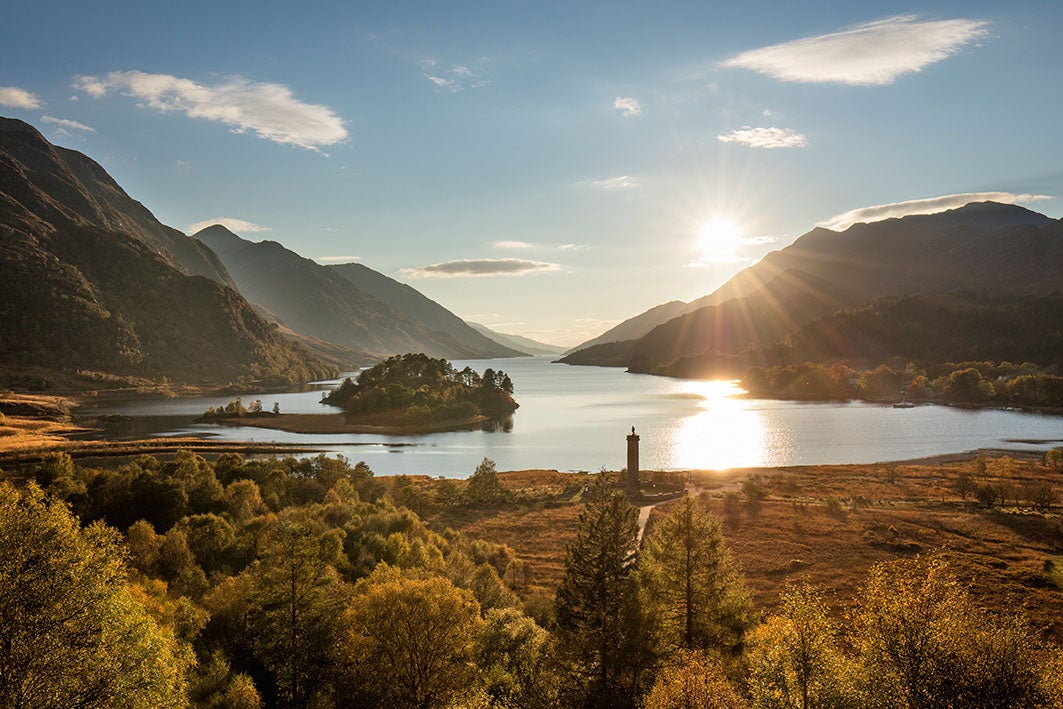 Los seis viajes en tren más bellos de Europa: un paseo por las highlands