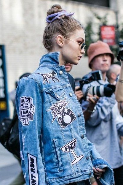 Cómo llevar coletero sin perder factor chic: Gigi Hadid