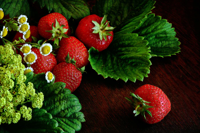 Los mejores alimentos antioxidantes para eliminar la celulitis: Fresas