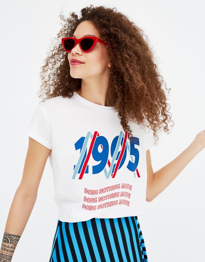 Camiseta con letras vintage de Pull & Bear