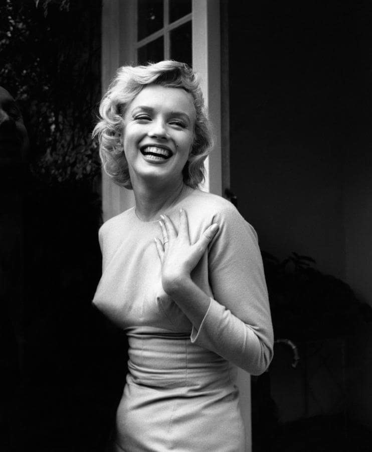 Y en los 50 Marilyn Monroe realzaba los pechos así