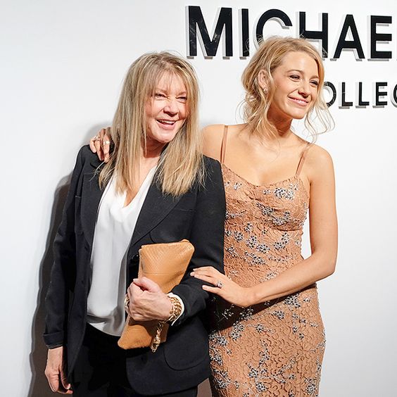 Famosas que se parecen a sus madres: Blake y Elaine Lively