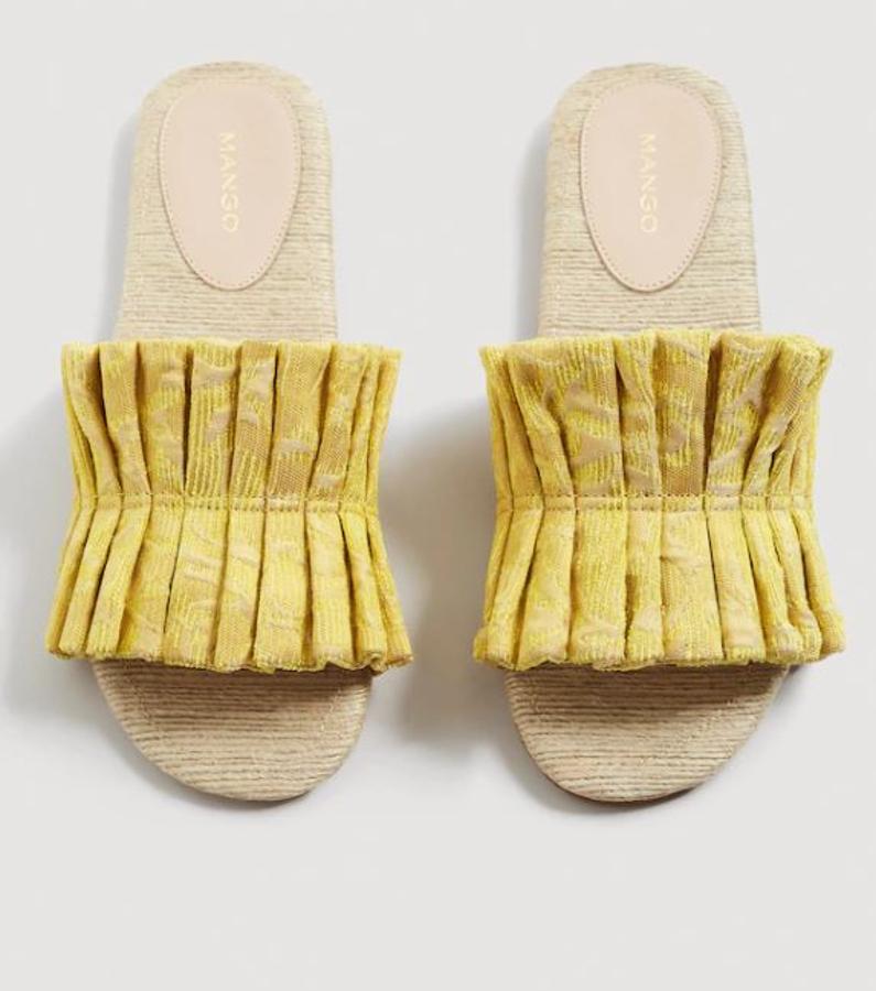 Rebajas: las sandalias planas que tienes que comprar. Mango.