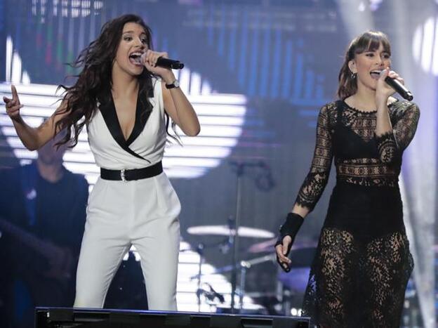 Ana Guerra y Aitana en la gira de 'Operación Triunfo'./gtres