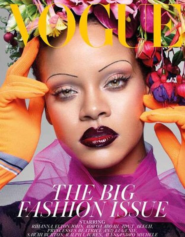 Las cejas extrafinas de Rihanna son lo que más llaman la atención de la portada del número de septiembre de Vogue UK.