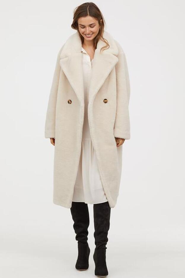 celos exposición Permanecer de pié El abrigo de borreguito que se agotó en H&M está en Mango | Mujer Hoy