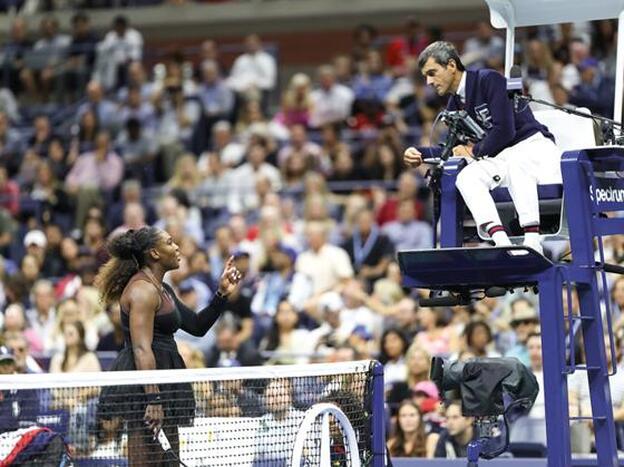 Serena Williams y su polémica discusión. Haz clic en la imagen y descubre cómo vestir en Wimbledon según las 'celebrities'/GETTY