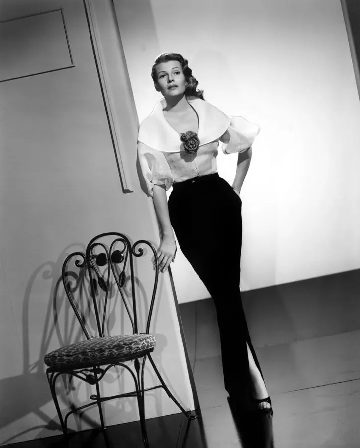 Los looks de Rita Hayworth que copiaríamos hoy