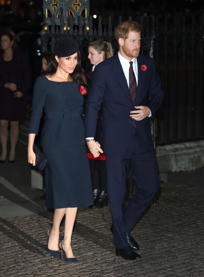 Vestido con boina estilo francés